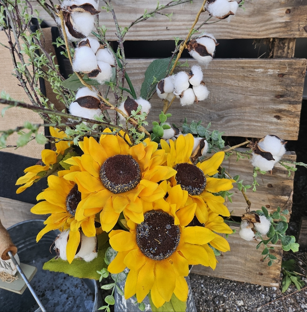 Farmstead Natural Products - Picture 1 of 1